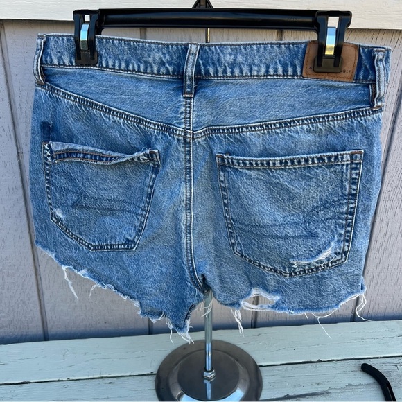 American Eagle Outfitters Blue Jean Shorts Frayed Hem - Picture 2 of 6